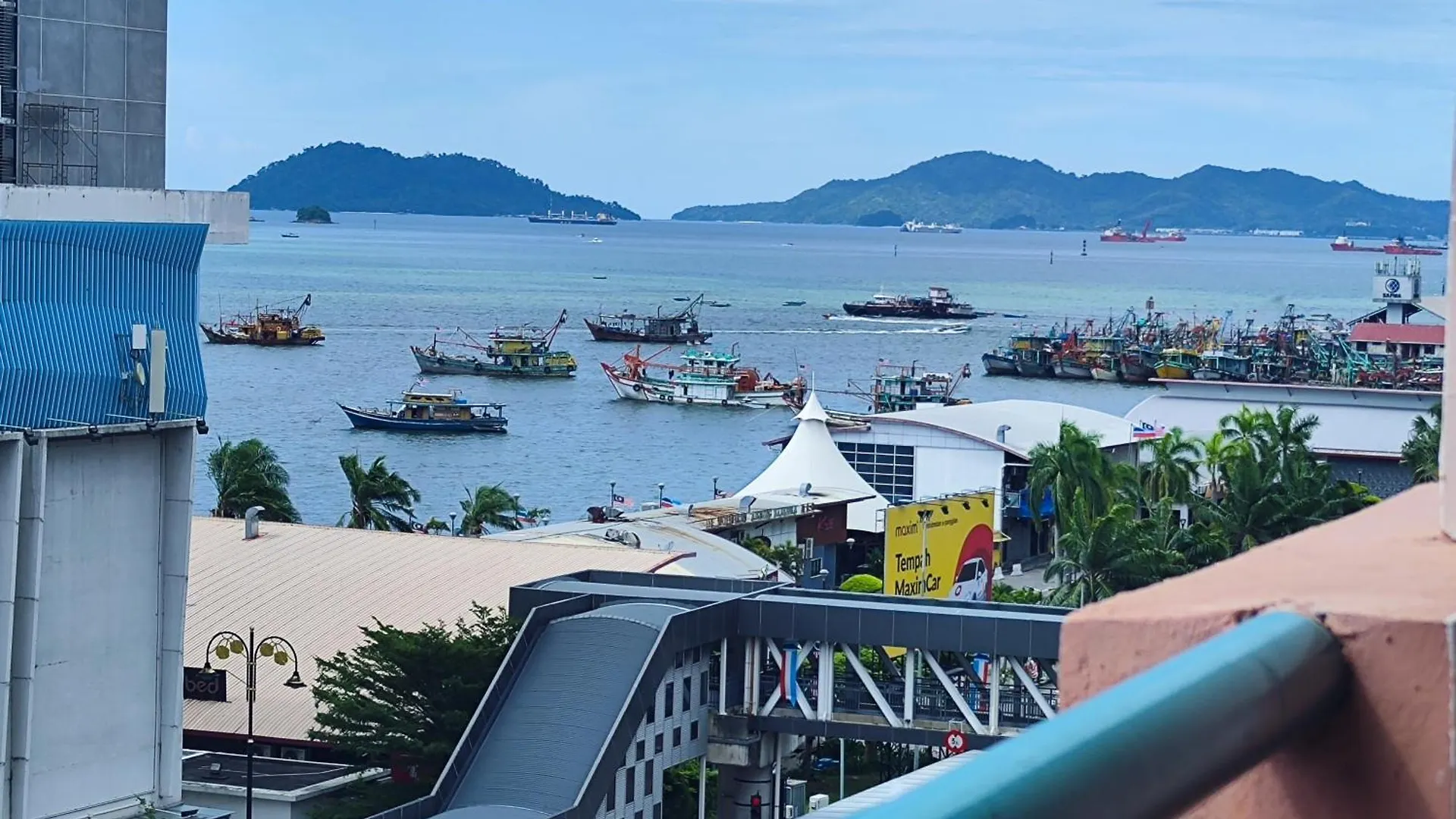 Marina Court Resort Condominium Town Homestay コタキナバル アパート