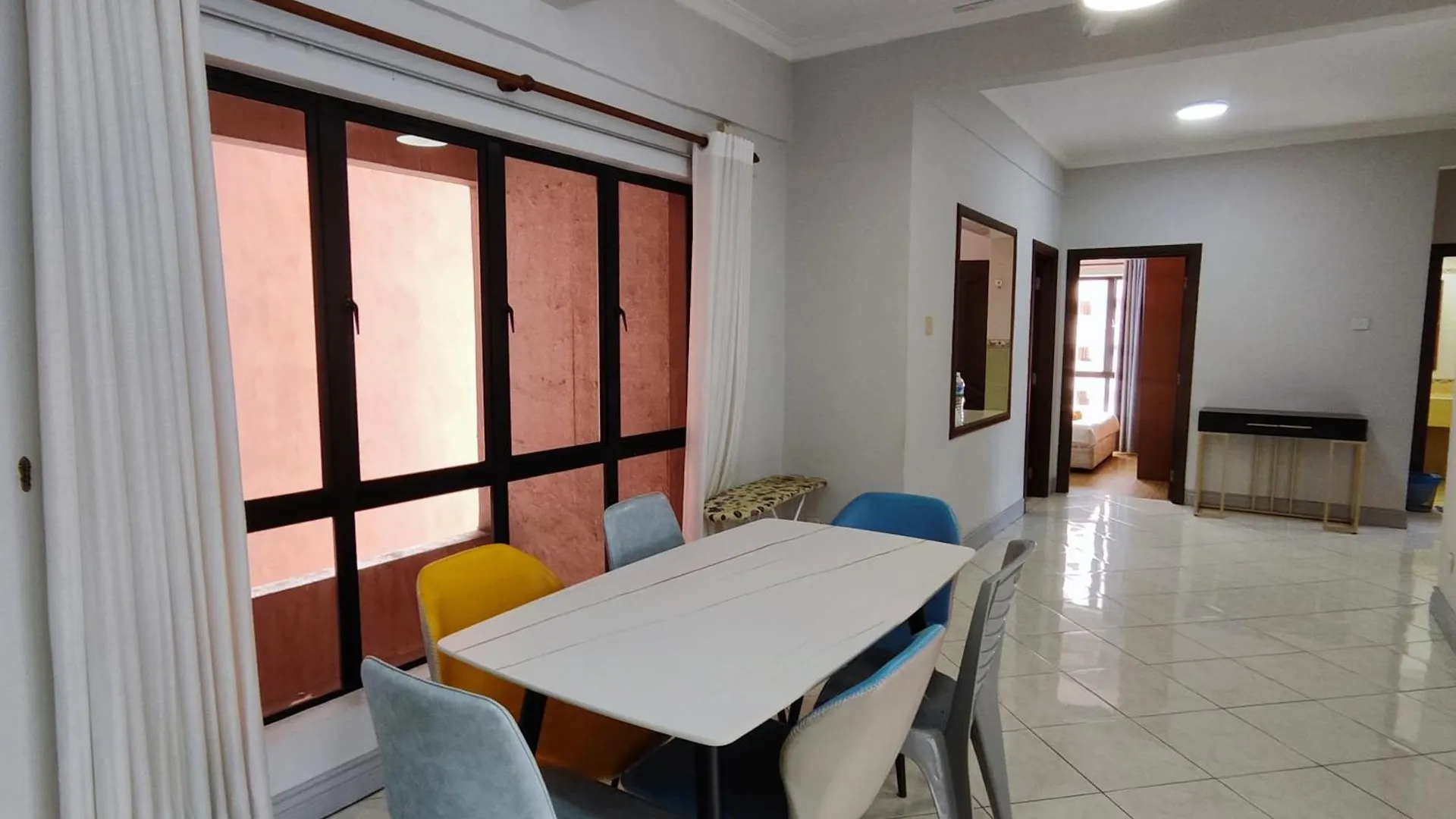 Marina Court Resort Condominium Town Homestay コタキナバル 0*,  マレーシア
