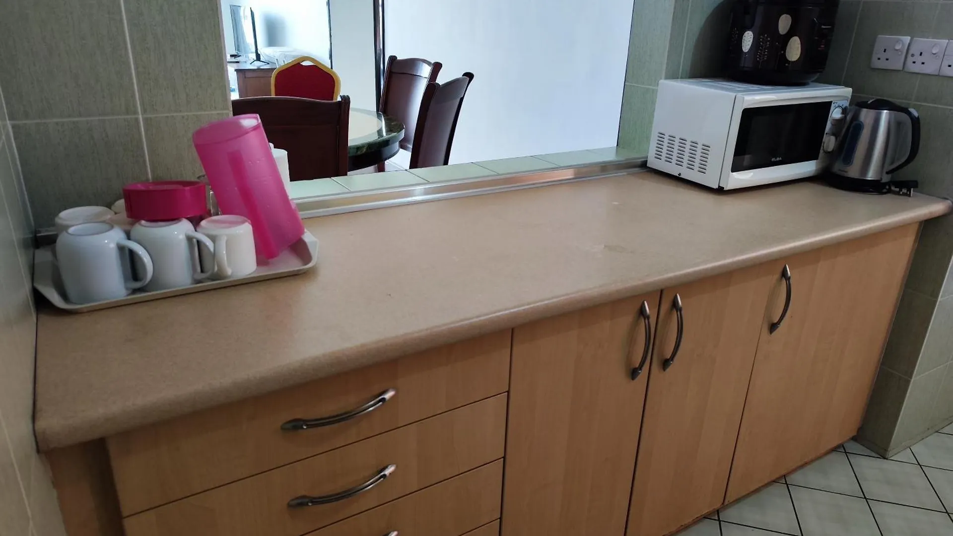 Marina Court Resort Condominium Town Homestay コタキナバル