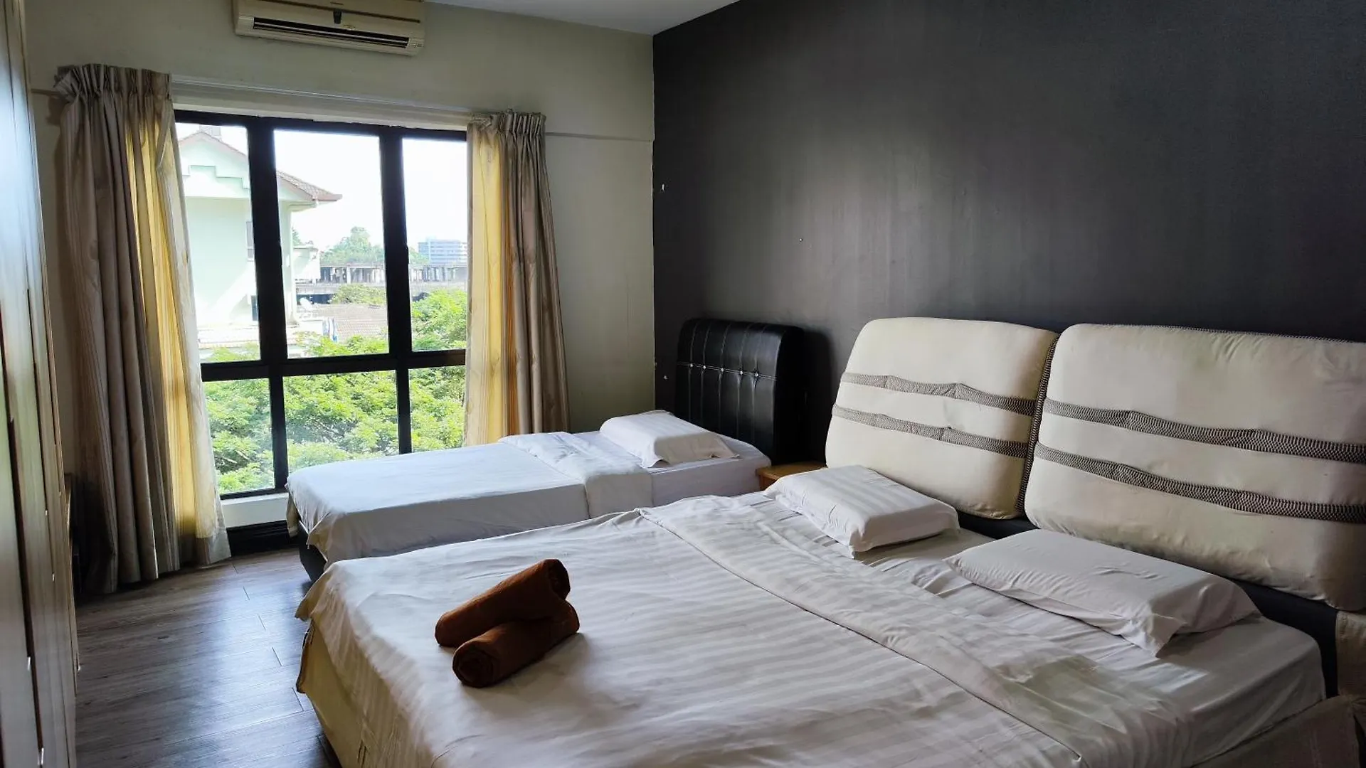 Marina Court Resort Condominium Town Homestay コタキナバル