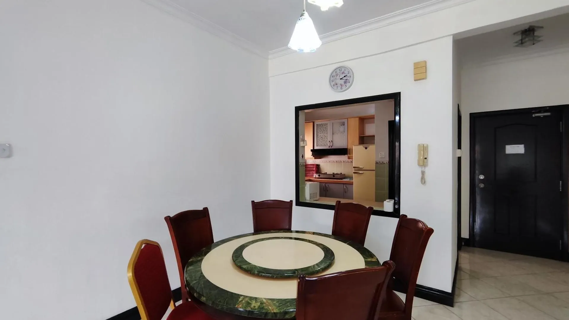 Marina Court Resort Condominium Town Homestay コタキナバル 0*,