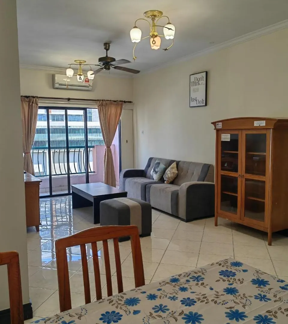 Marina Court Resort Condominium Town Homestay コタキナバル マレーシア