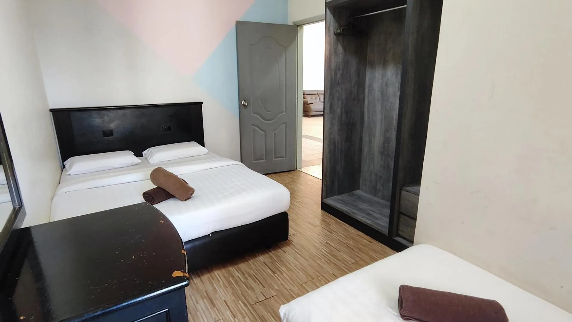 Marina Court Resort Condominium Town Homestay コタキナバル アパート